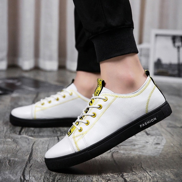 Men's Casual Skateboarding Shoes White Shoes Outdoors Leisure Sneakers Breathable Walking Shoes Flat Shoes Chaussure Homme
