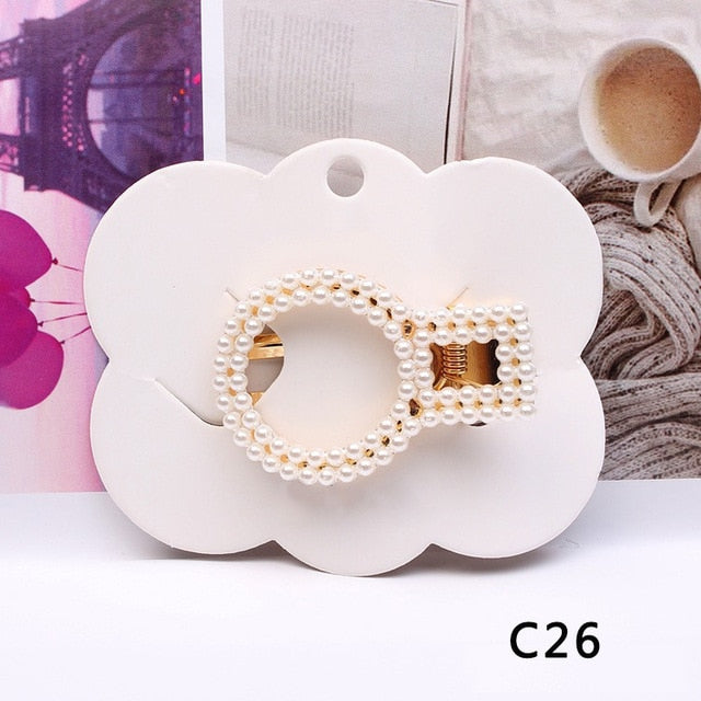 Fashion  Women Elegant Pearls Hair Clips Alloy Barrettes Girls Hair Accessories Valentine's Day HairPins Hair Accessories